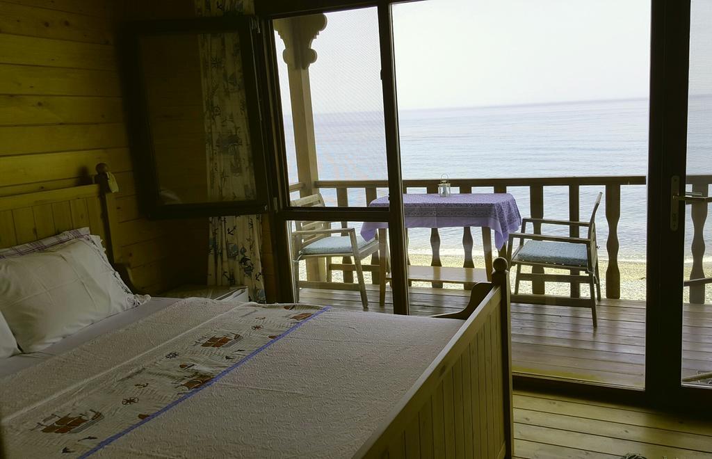 Lipsos Hotel Yeniliman 외부 사진